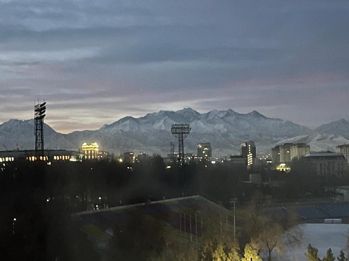 Logvinenko Apartment Bişkek Dış mekan fotoğraf