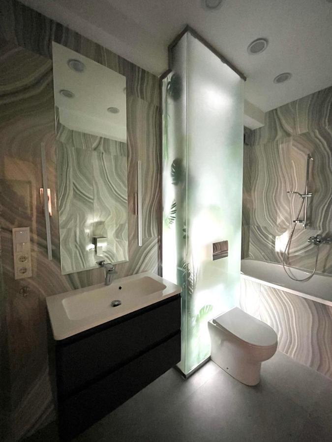 Logvinenko Apartment Bişkek Dış mekan fotoğraf